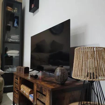 Le Namaste Charmante Maisonnette Climatisee De 45 M2 * Brasles